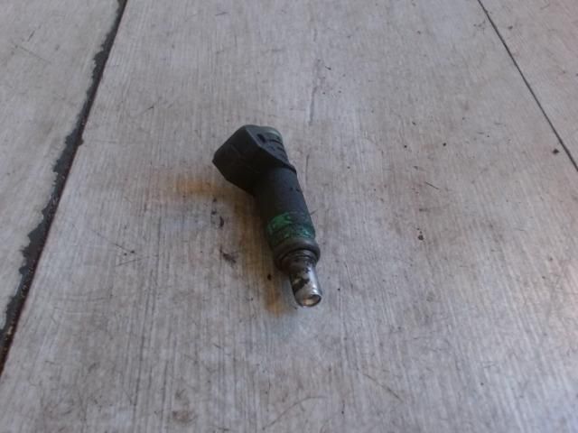 bontott MAZDA 2 Porlasztó (1 db)