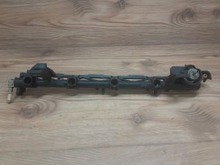 bontott MAZDA 2 Porlasztó Sor / Híd