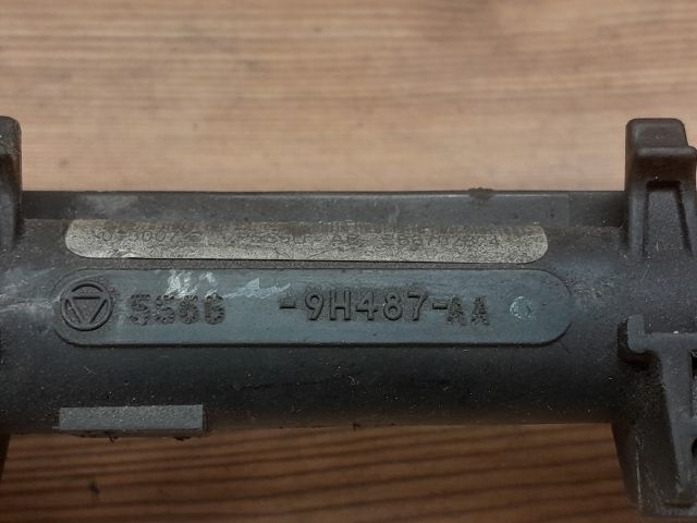 bontott MAZDA 2 Porlasztó Sor / Híd