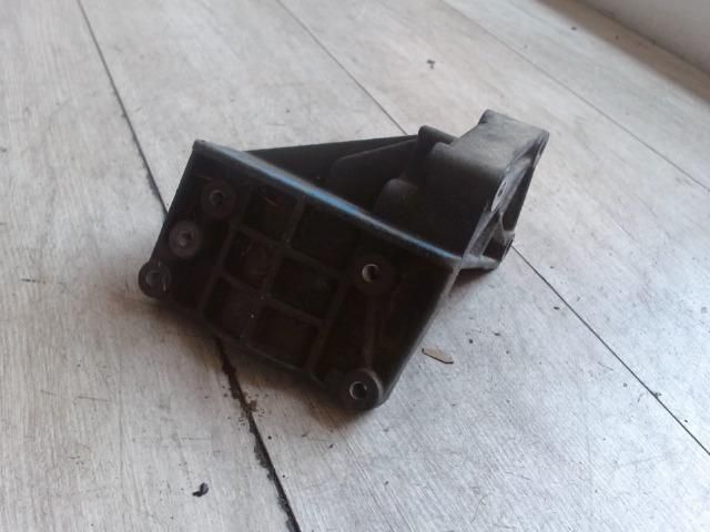 bontott MAZDA 2 Szervó Tartó Bak (Magában)