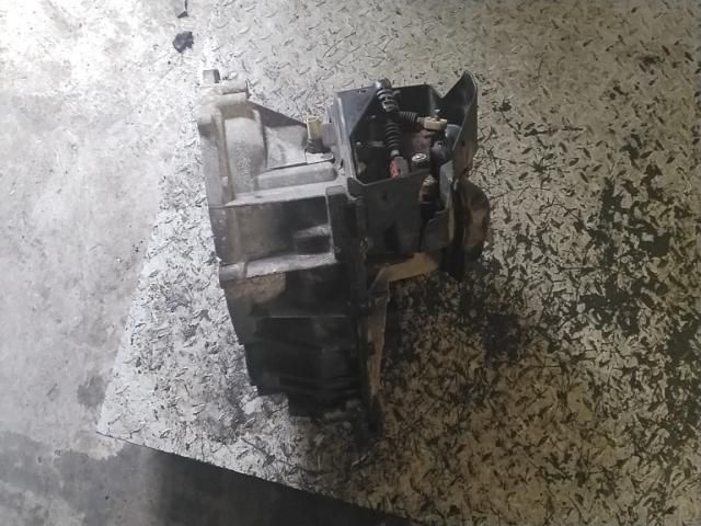 bontott MAZDA 2 Váltó (Mechanikus)