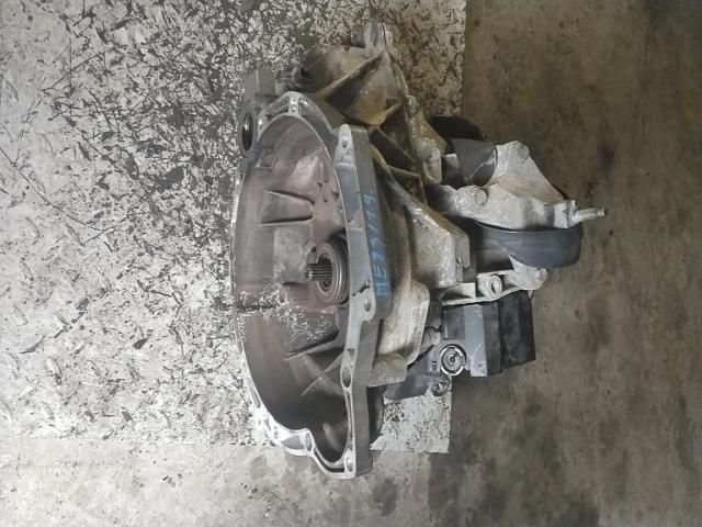 bontott MAZDA 2 Váltó (Mechanikus)