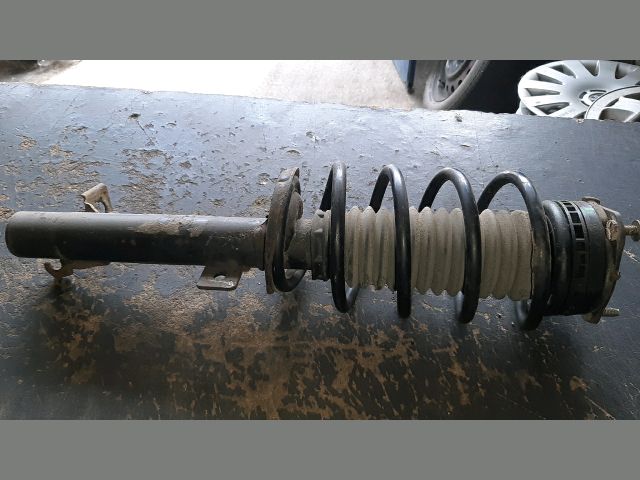 bontott MAZDA 2 Bal első Gólyaláb (Lengécsillapító, Rugó)