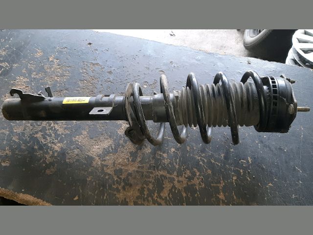 bontott MAZDA 2 Jobb első Gólyaláb (Lengécsillapító, Rugó)