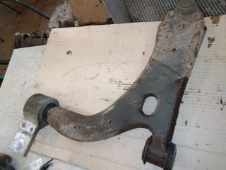 bontott MAZDA 2 Jobb első Lengőkar