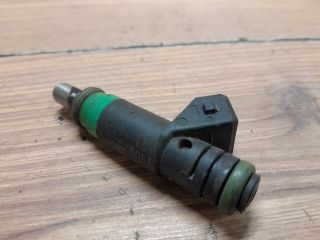 bontott MAZDA 2 Porlasztó (1 db)