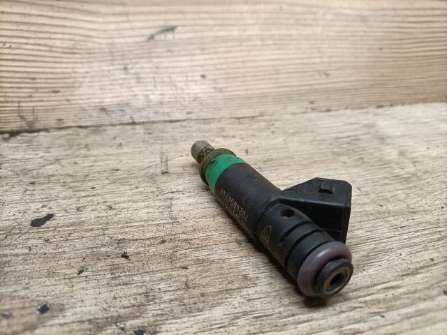 bontott MAZDA 2 Porlasztó (1 db)