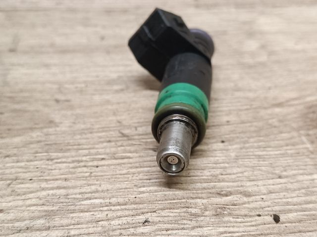 bontott MAZDA 2 Porlasztó (1 db)