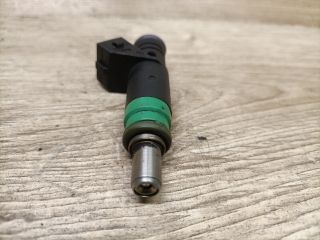 bontott MAZDA 2 Porlasztó (1 db)