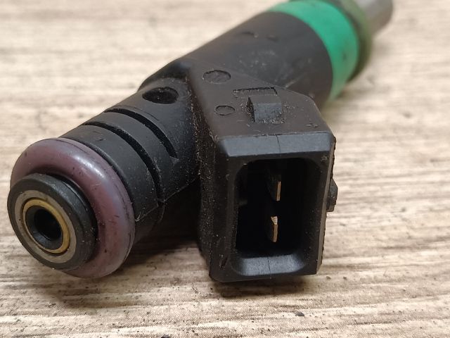 bontott MAZDA 2 Porlasztó (1 db)