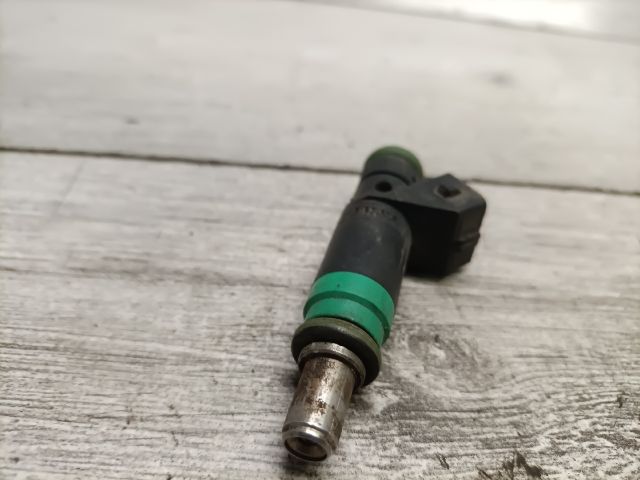 bontott MAZDA 2 Porlasztó (1 db)