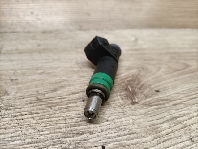 bontott MAZDA 2 Porlasztó (1 db)