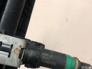 bontott MAZDA 2 Porlasztó Sor / Híd