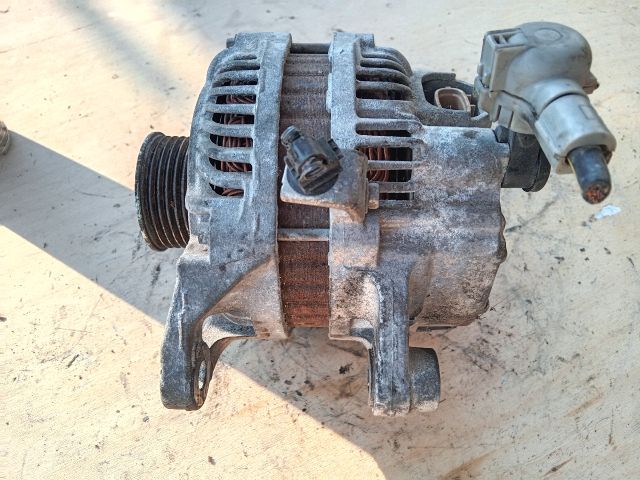 bontott MAZDA 2 Generátor