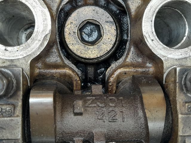 bontott MAZDA 2 Hengerfej