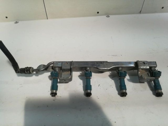 bontott MAZDA 2 Közösnyomócső