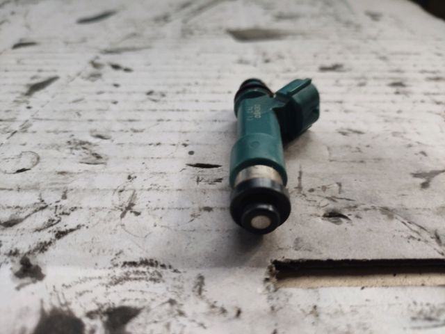 bontott MAZDA 2 Porlasztó (1 db)