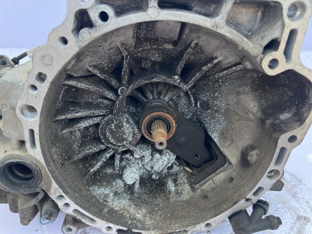 bontott MAZDA 2 Váltó (Mechanikus)