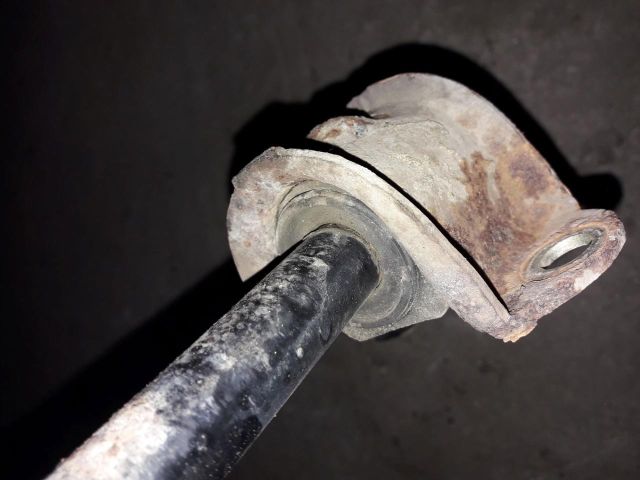 bontott MAZDA 2 Első Vízszintes Stabilizátor Rúd