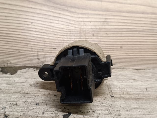 bontott MAZDA 2 Gyújtáskapcsoló