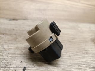 bontott MAZDA 2 Gyújtáskapcsoló