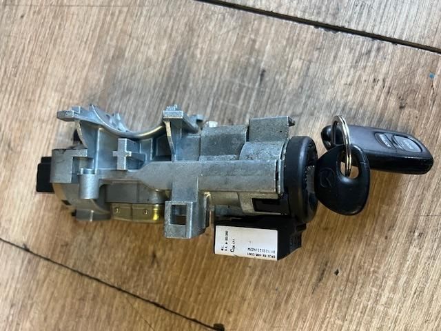 bontott MAZDA 2 Gyújtáskapcsoló