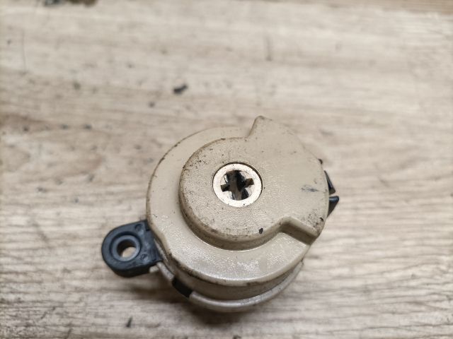 bontott MAZDA 2 Gyújtáskapcsoló