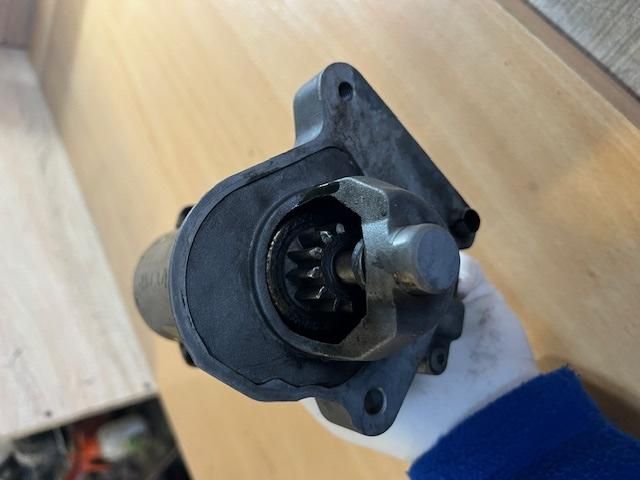 bontott MAZDA 2 Önindító