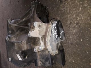 bontott MAZDA 2 Váltó (Mechanikus)