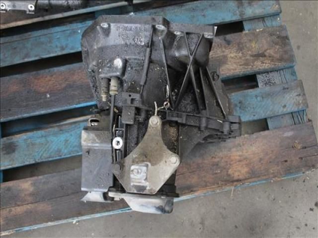 bontott MAZDA 2 Váltó (Mechanikus)