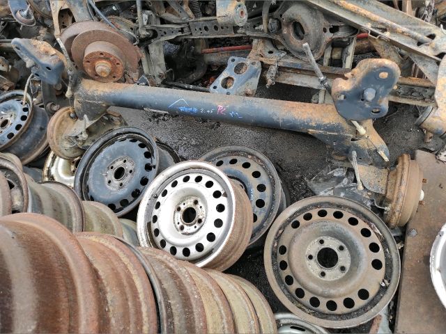 bontott MAZDA 2 Hátsó Híd (Dobfékes)