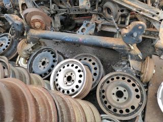 bontott MAZDA 2 Hátsó Híd (Dobfékes)