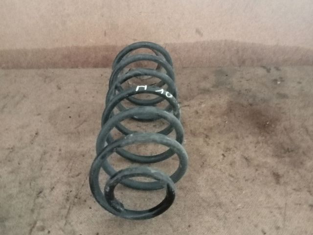 bontott MAZDA 2 Hátsó Rugó