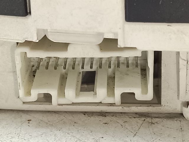 bontott MAZDA 2 Kilométeróra