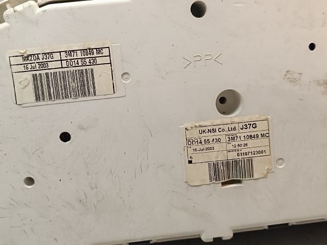 bontott MAZDA 2 Kilométeróra