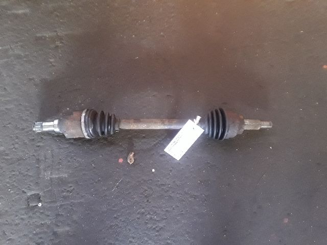 bontott MAZDA 2 Bal Féltengely