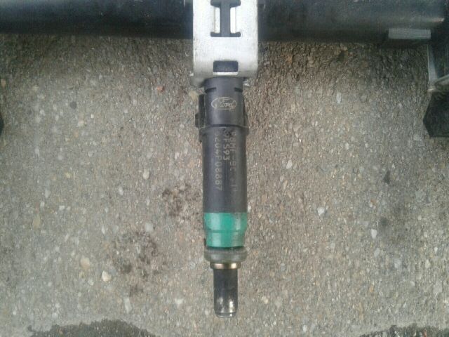 bontott MAZDA 2 Porlasztó (1 db)