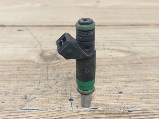 bontott MAZDA 2 Porlasztó (1 db)