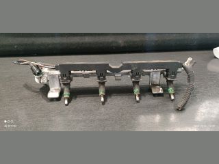 bontott MAZDA 2 Porlasztó Sor / Híd