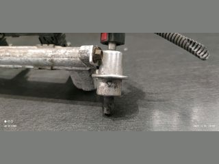 bontott MAZDA 2 Porlasztó Sor / Híd