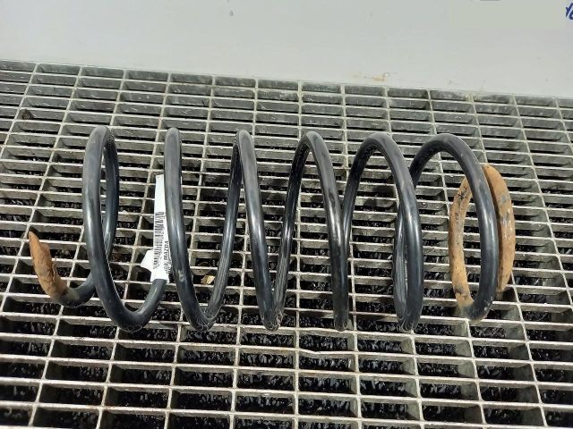 bontott MAZDA 2 Hátsó Rugó