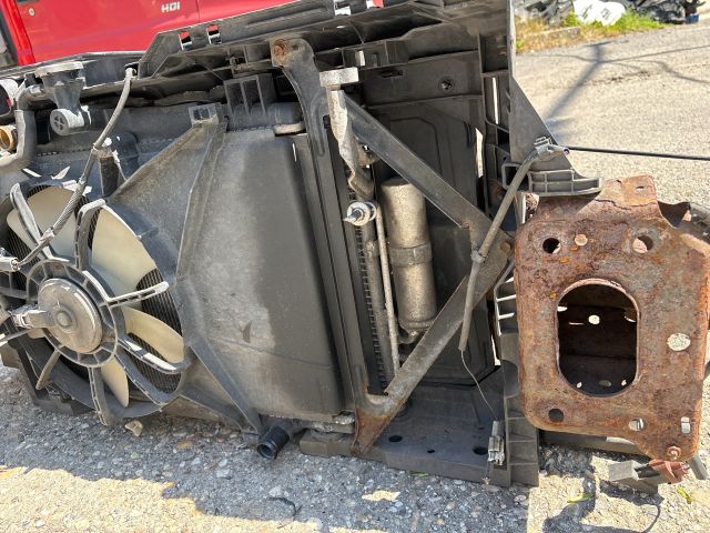 bontott MAZDA 2 Komplett Homlokfal (Részeivel)