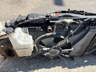 bontott MAZDA 2 Komplett Homlokfal (Részeivel)