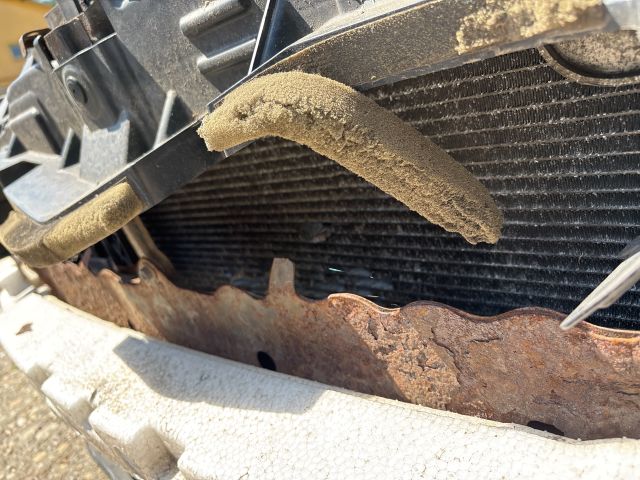 bontott MAZDA 2 Komplett Homlokfal (Részeivel)