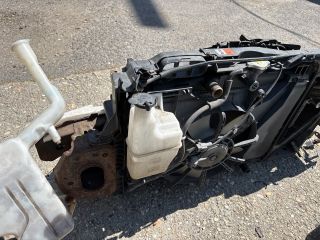 bontott MAZDA 2 Komplett Homlokfal (Részeivel)