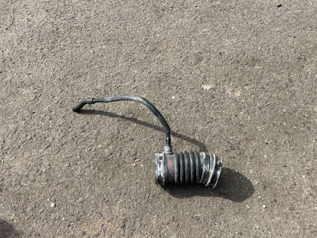 bontott MAZDA 2 Légbeömlő Cső