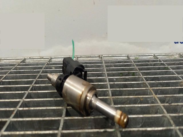 bontott MAZDA 2 Porlasztó (1 db)