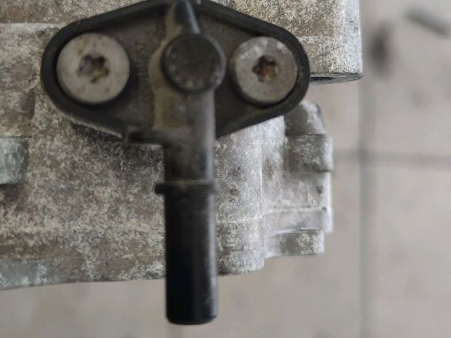 bontott MAZDA 2 Vákumpumpa