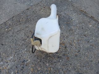 bontott MAZDA 2 Ablakmosó Tartály