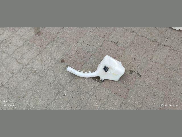 bontott MAZDA 2 Ablakmosó Tartály